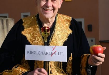 King Charly III. gibt sich die Ehre bei der „Fastnacht in Franken“